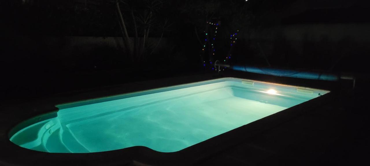 Studio Tranquillo Avec Piscine Et Salle De Sport Istres Exterior foto
